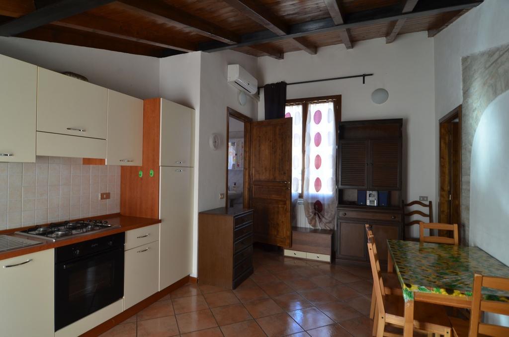 Via Toscana House Parma Room photo