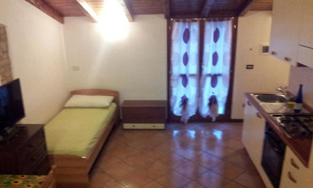 Via Toscana House Parma Room photo